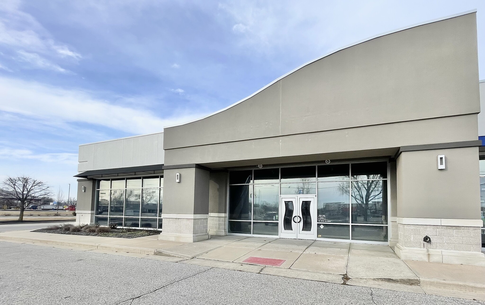 9626 Rockville Rd, Avon, IN for lease Building Photo- Image 1 of 16