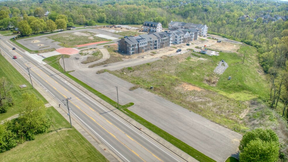 1207 N Bend Rd, Hebron, KY for lease - Building Photo - Image 3 of 6