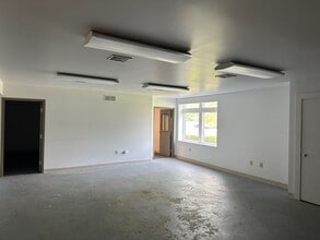 470 Route 31 N, Ringoes, NJ for lease Interior Photo- Image 1 of 2