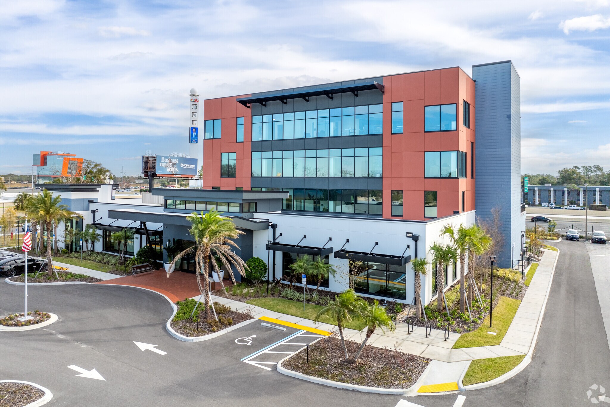 5421 Diplomat Cir, Orlando, FL for lease Primary Photo- Image 1 of 6