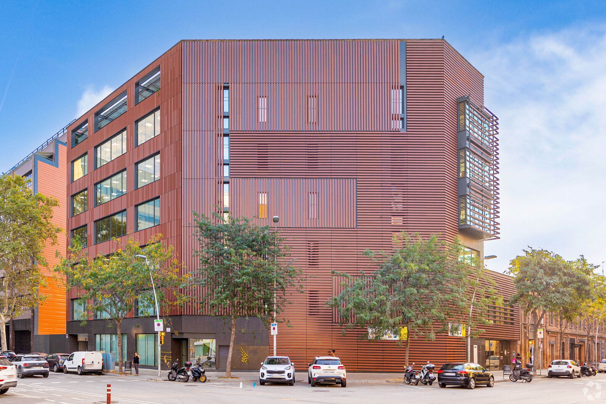 Office in Barcelona, Barcelona for lease Primary Photo- Image 1 of 4