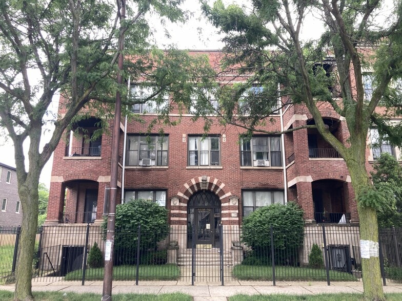 5532 Indiana Ave, Chicago, IL for sale - Primary Photo - Image 1 of 6