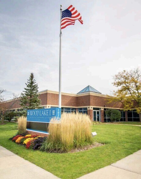 10201 Innovation Dr, Milwaukee, WI à louer - Photo du bâtiment - Image 2 de 5