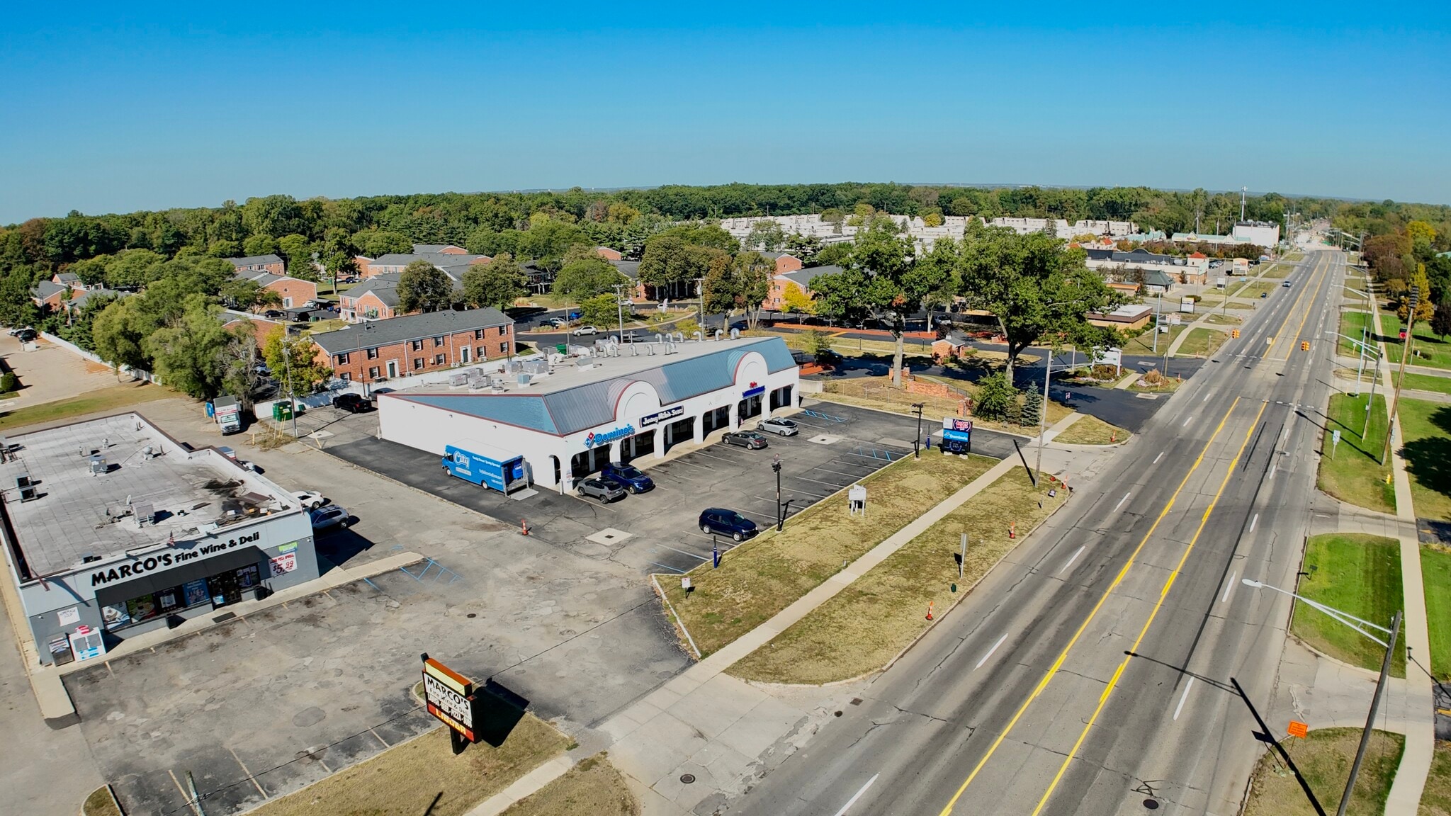 8017-8067 N Wayne Rd, Westland, MI for lease Primary Photo- Image 1 of 8