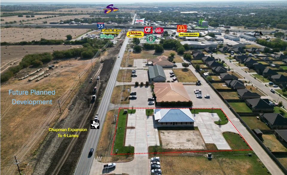 1660 W Chapman Dr, Sanger, TX for lease - Aerial - Image 2 of 19
