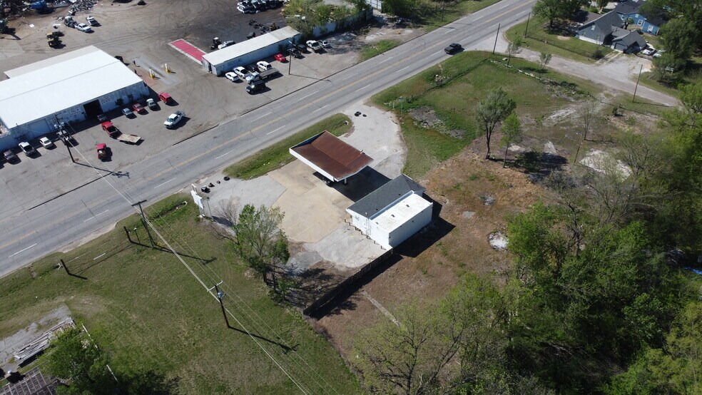 6735 N Peoria Ave, Tulsa, OK à vendre - Photo du bâtiment - Image 2 de 21