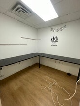 115 Christopher Columbus Dr, Jersey City, NJ à louer Photo intérieure- Image 1 de 20