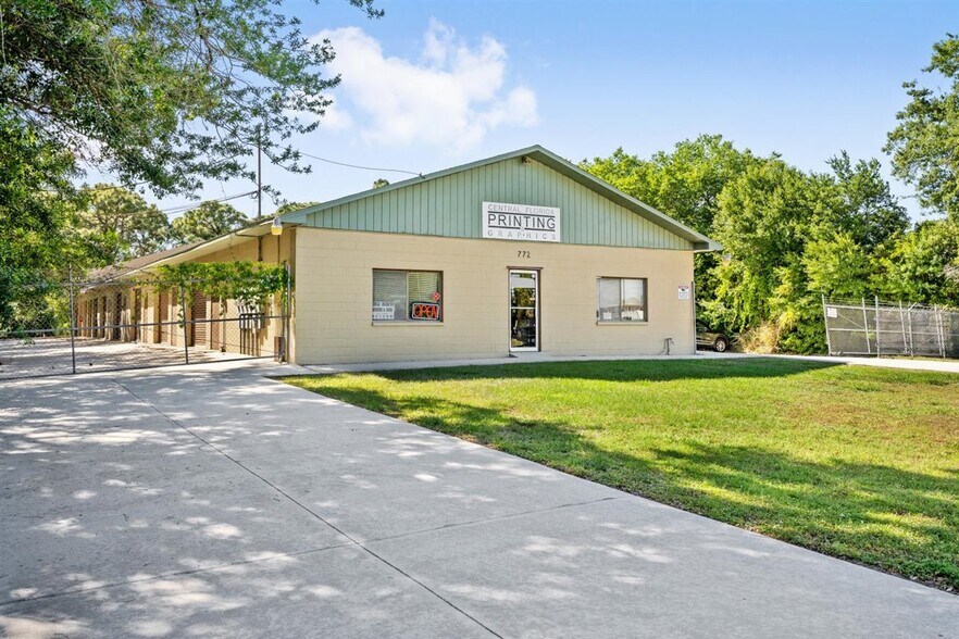 772 Washburn Rd, Melbourne, FL à louer - Photo du bâtiment - Image 2 de 11