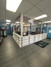 16325-16349 Middlebelt Rd, Livonia, MI for lease Interior Photo- Image 2 of 13