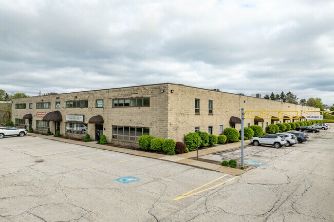 More details for 26210 Emery Rd, Warrensville Heights, OH - Multiple Space Uses for Lease