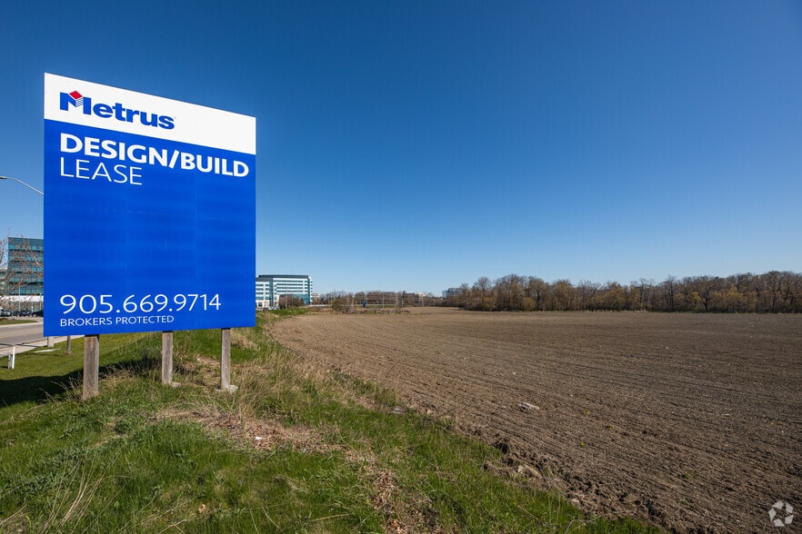 Tahoe Blvd, Mississauga, ON for sale - Primary Photo - Image 1 of 1