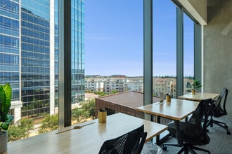 4727 Executive Dr, San Diego, CA à louer Photo intérieure- Image 1 de 9