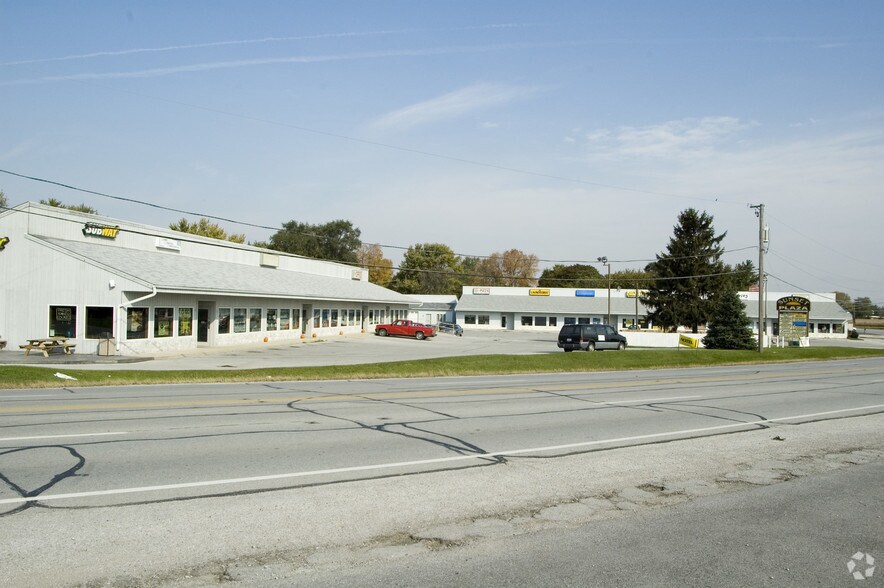 422 Governors Hwy, Peotone, IL for sale - Building Photo - Image 1 of 1