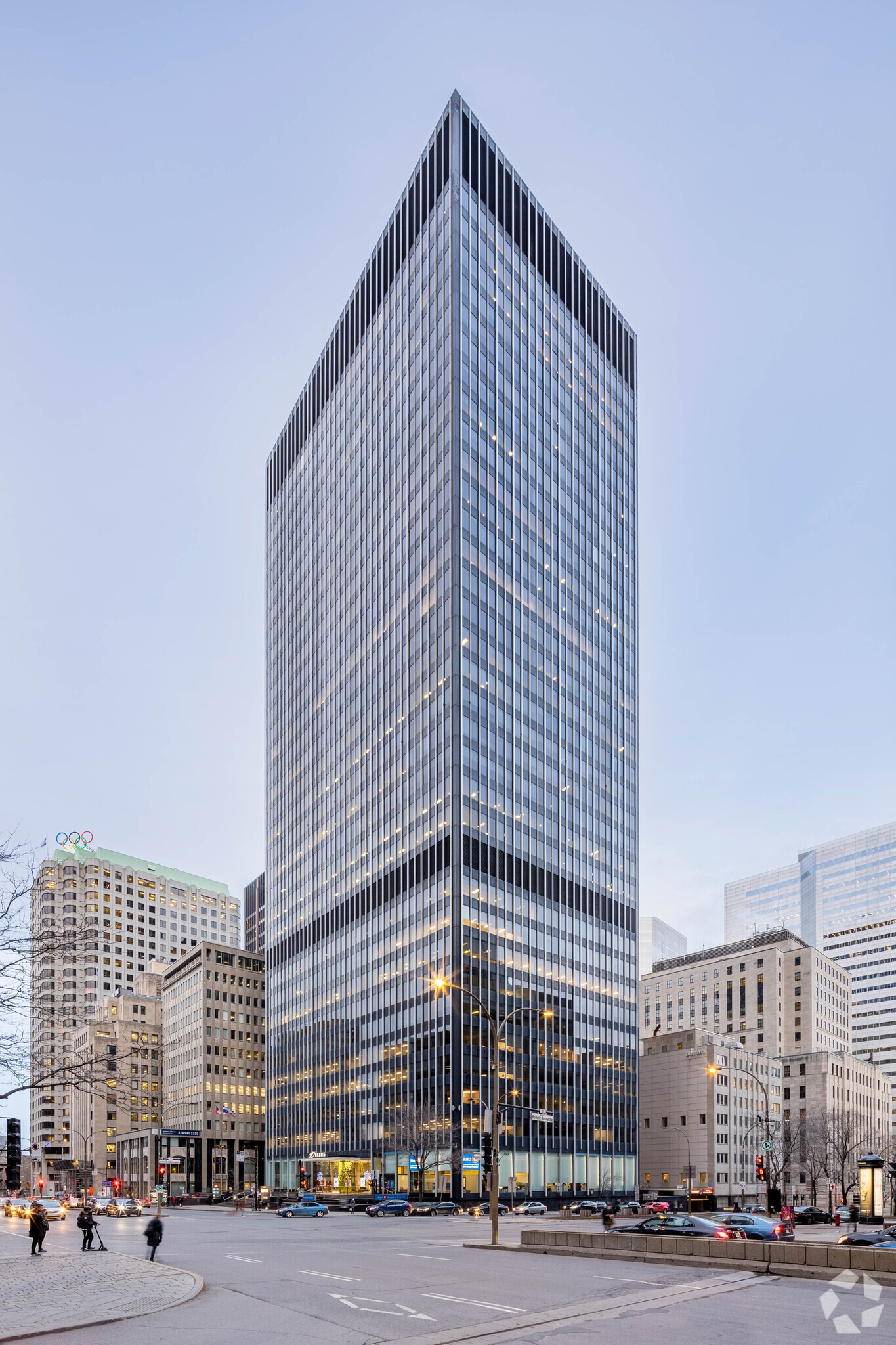 630 Boul René-Lévesque O, Montréal, QC for lease Building Photo- Image 1 of 5