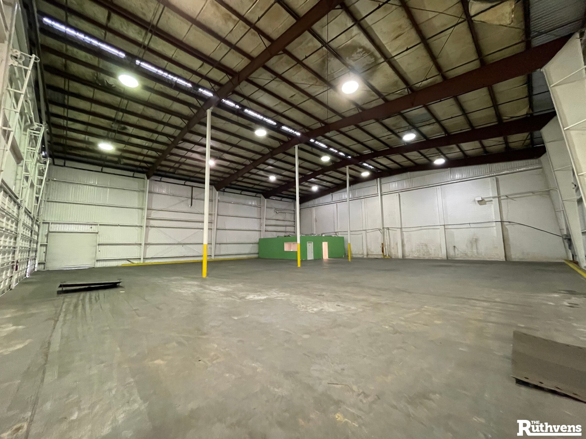 625 W Bridgers Ave, Auburndale, FL for lease Interior Photo- Image 1 of 13