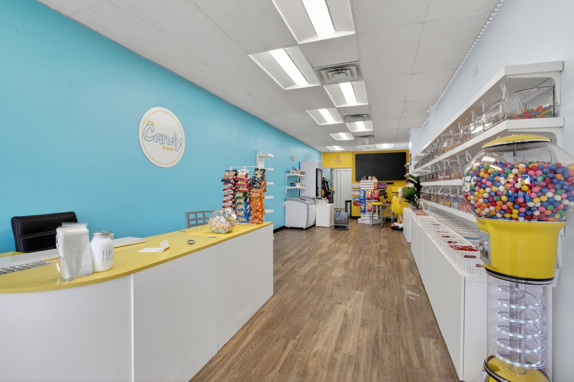 3901 Conshohocken Ave, Philadelphia, PA for lease Interior Photo- Image 1 of 9