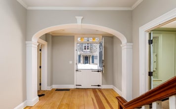 43 Crown St, Kingston, NY for lease Interior Photo- Image 1 of 15