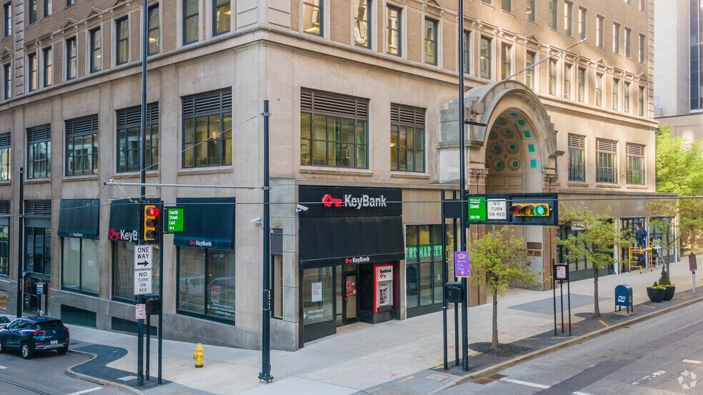 41-53 E 4th St, Cincinnati, OH à louer - Photo du bâtiment - Image 2 de 5