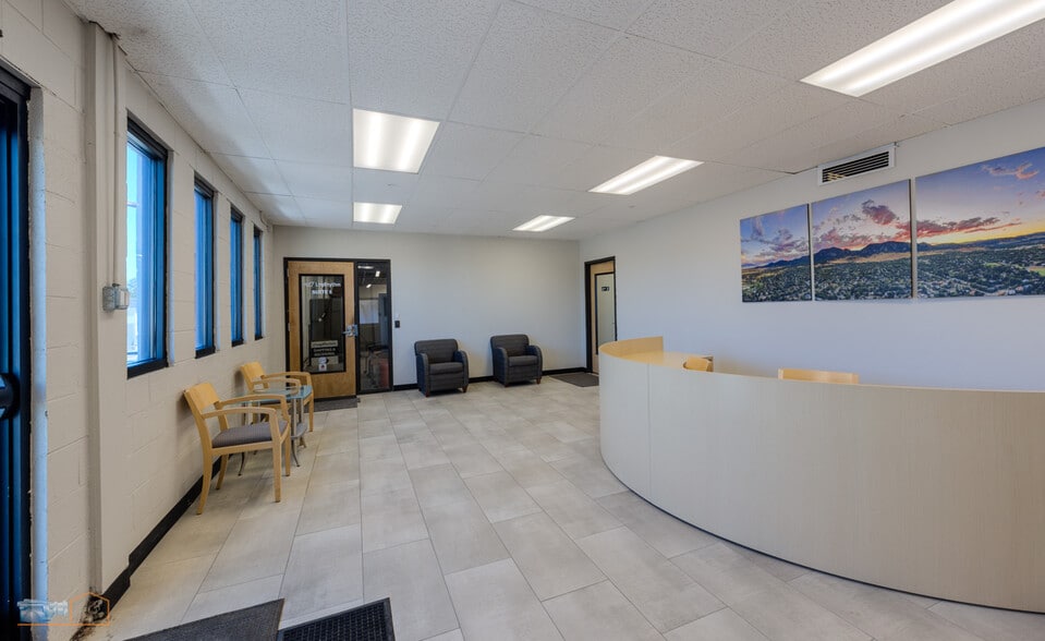 1 Park St, Broomfield, CO for lease - Interior Photo - Image 2 of 9