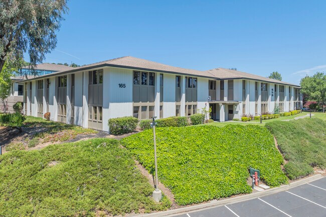 More details for 165-185 N Redwood Dr, San Rafael, CA - Office for Lease