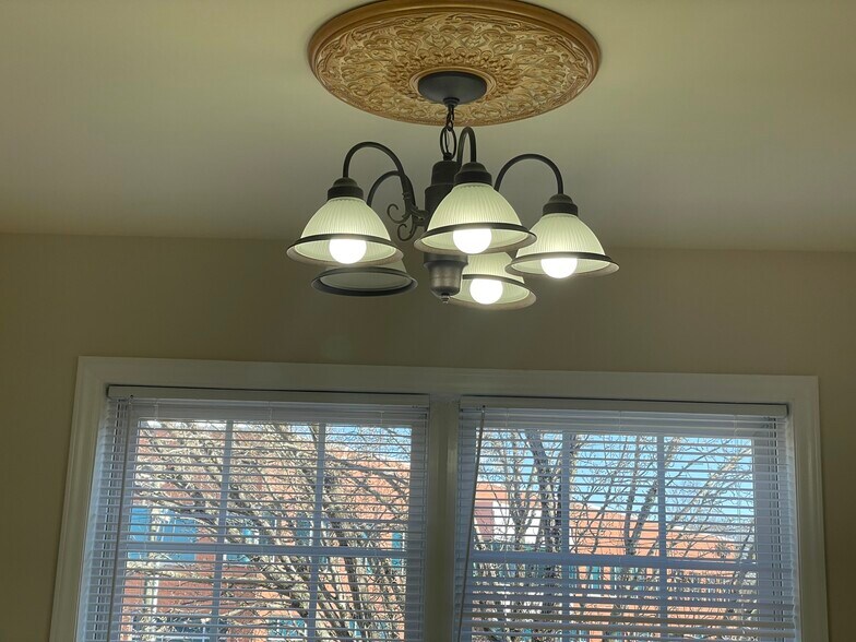 6 Consultant Pl, Durham, NC for lease - Building Photo - Image 3 of 19