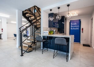 3139 SW 27th Ave, Miami, FL à louer Photo intérieure- Image 2 de 7