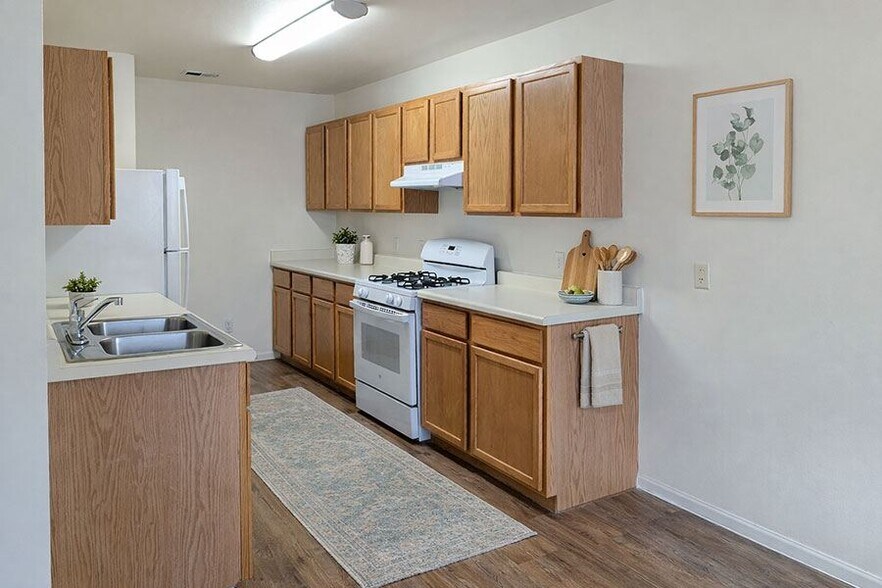 1041 W 24th St, Rifle, CO à vendre - Photo du bâtiment - Image 3 de 24