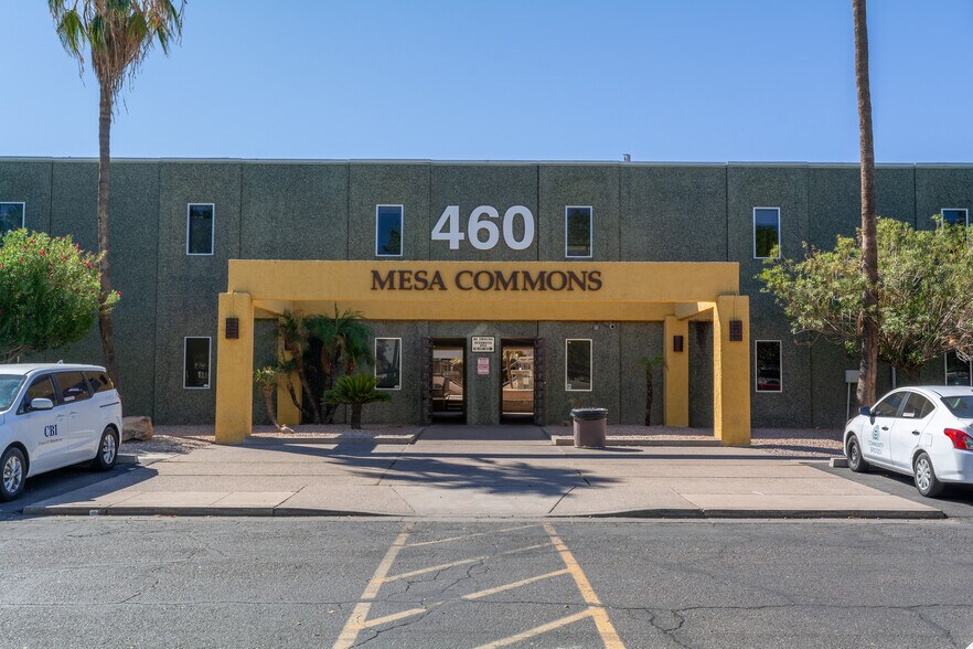 460 N Mesa Dr, Mesa, AZ à vendre - Photo du bâtiment - Image 2 de 9