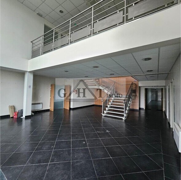 Office in Morangis for lease - Interior Photo - Image 3 of 4