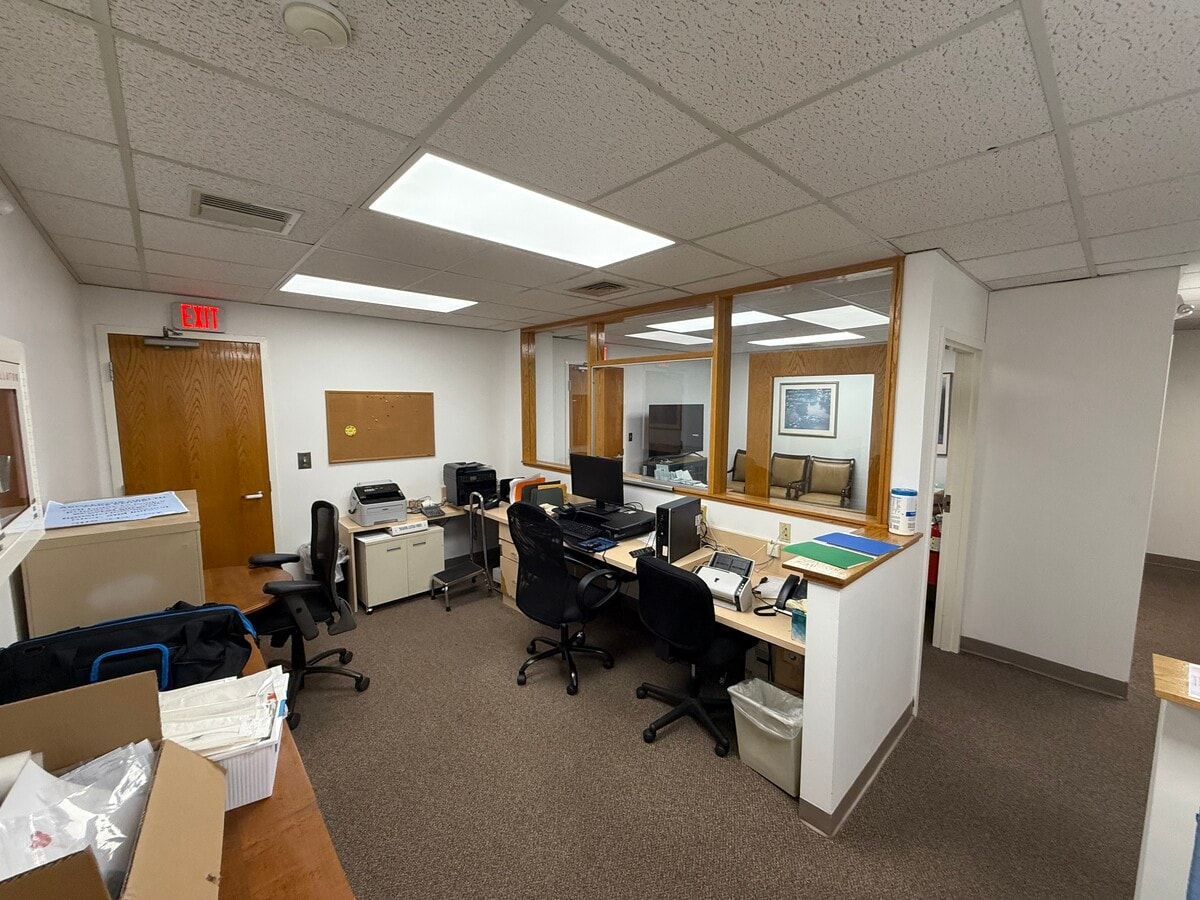 67 Union St, Natick, MA 01760 - Unité 105 - - Photo intérieure - Image 2 of 7