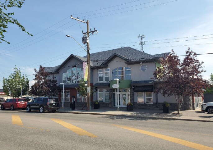 1105 Central Av, Saskatoon, SK for lease Building Photo- Image 1 of 1
