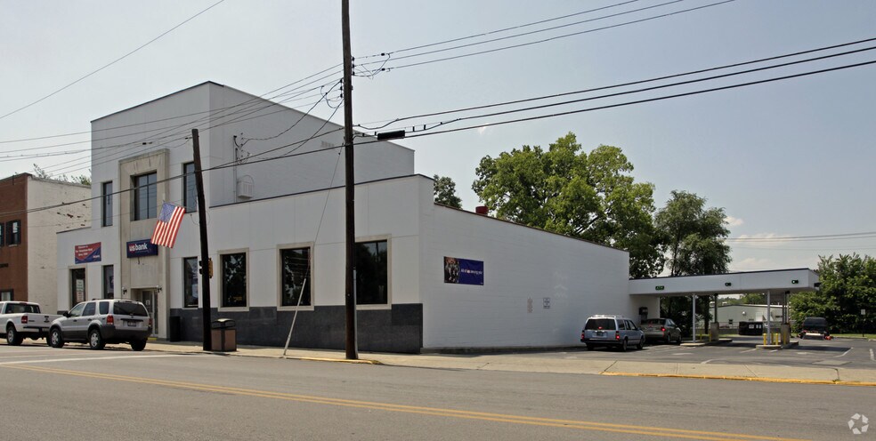 121 Williams St, Cincinnati, OH à louer - Photo du bâtiment - Image 2 de 2