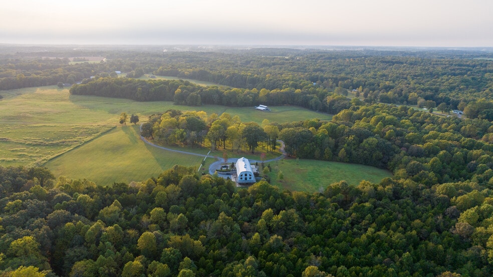 3795 Turnersville Rd, Cedar Hill, TN à vendre - Photo du bâtiment - Image 3 de 26