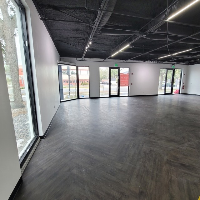 6124 Central Ave, Saint Petersburg, FL for lease Interior Photo- Image 1 of 3