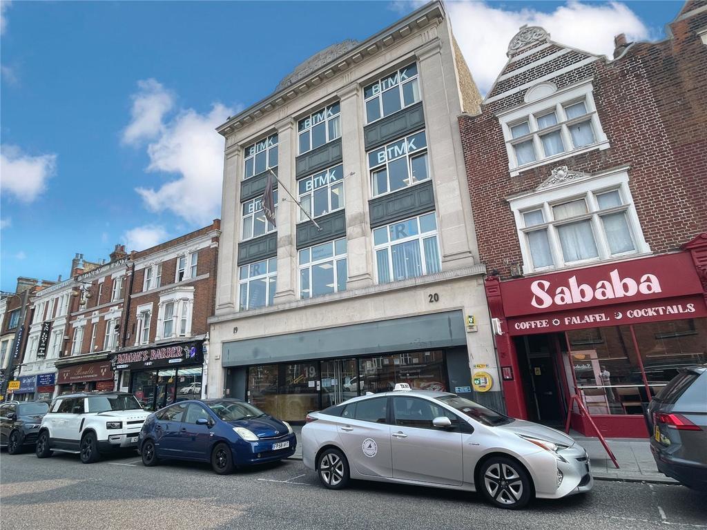 19-20 Clifftown Rd, Southend On Sea for lease Primary Photo- Image 1 of 33