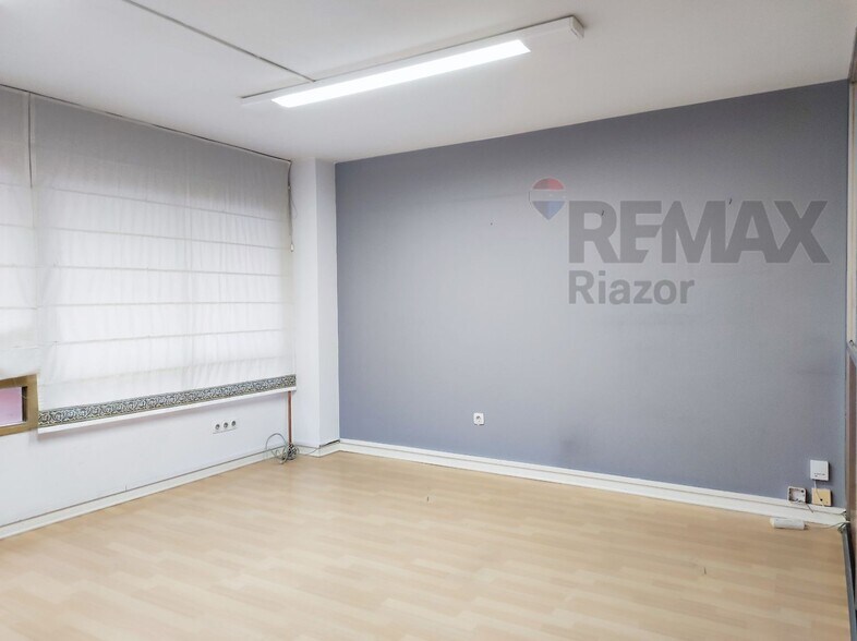 Office in A Coruña, La Coruna for lease - Interior Photo - Image 2 of 15