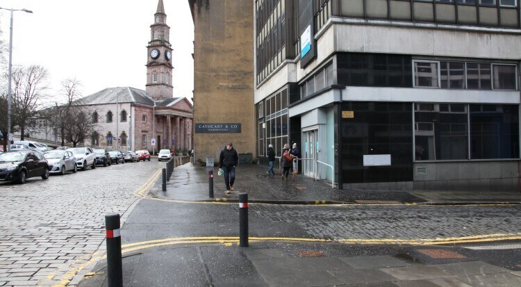 128 Cathcart St, Greenock à vendre - Photo du bâtiment - Image 2 de 6