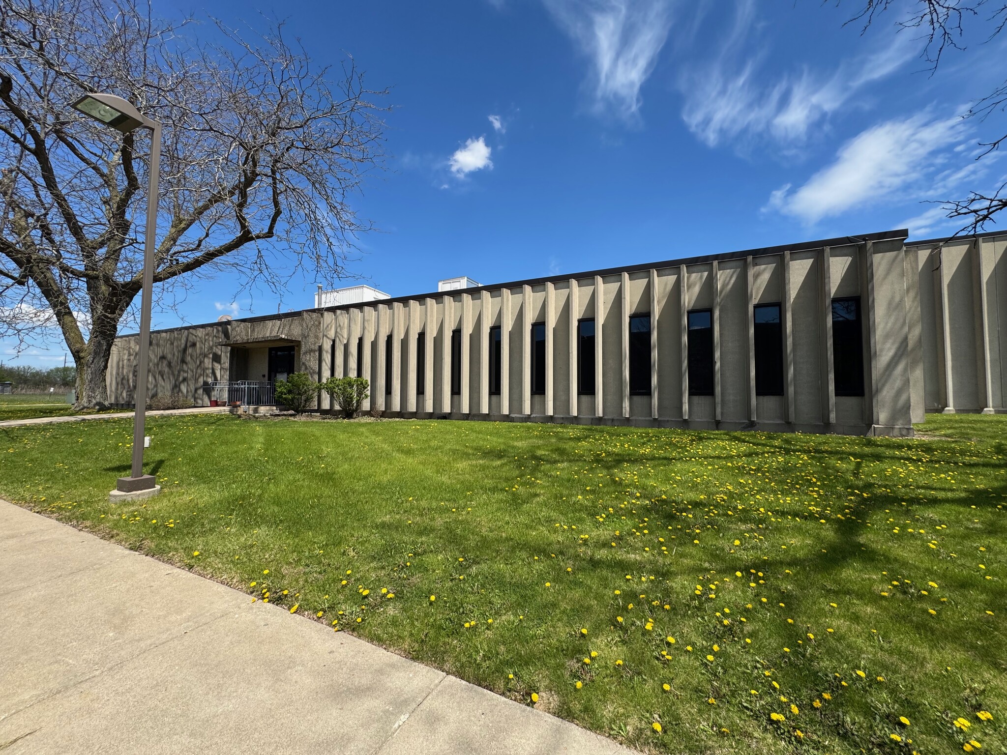 3940 Porett Dr, Gurnee, IL for sale Building Photo- Image 1 of 18