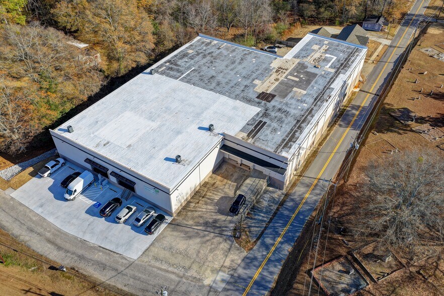 4784 Cantrell Rd, Flowery Branch, GA à vendre - Photo du bâtiment - Image 3 de 57