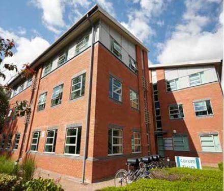 Crown Way, Tower Rd N, Warmley à louer - Photo du bâtiment - Image 2 de 9