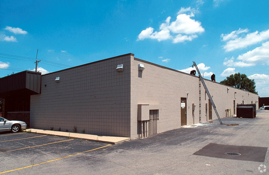 37453-37463 Schoolcraft Rd, Livonia, MI for lease - Other - Image 2 of 6