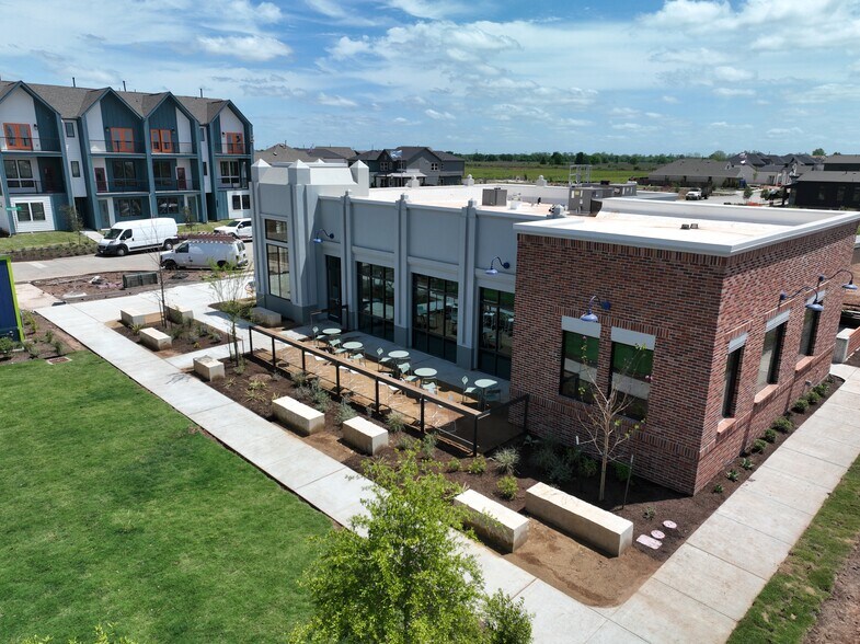 1255 Mercantile st, Richmond, TX à louer - Photo du bâtiment - Image 3 de 14