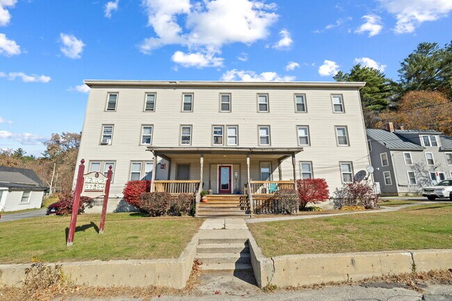 Plus de détails pour 524 Sunapee St, Newport, NH - Multi-résidentiel à vendre