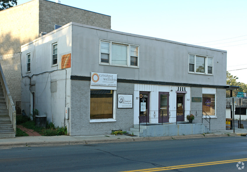 311-317 Stillwater Rd, Willernie, MN for lease - Primary Photo - Image 1 of 3