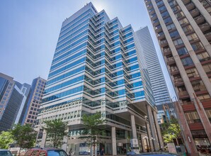 121 Bloor St E, Toronto, ON for lease Building Photo- Image 2 of 7