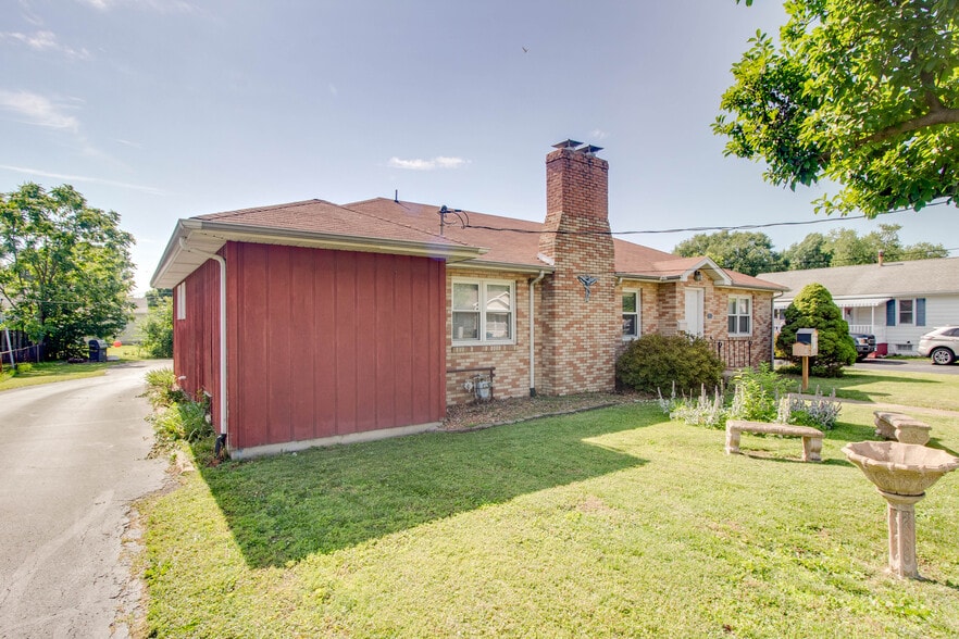 440 S Prairie St, Bethalto, IL for sale - Building Photo - Image 3 of 25