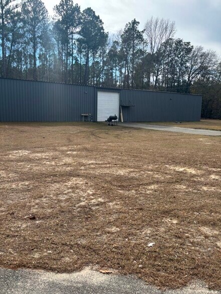 12111 Henry St, Claxton, GA à vendre - Photo du bâtiment - Image 2 de 9