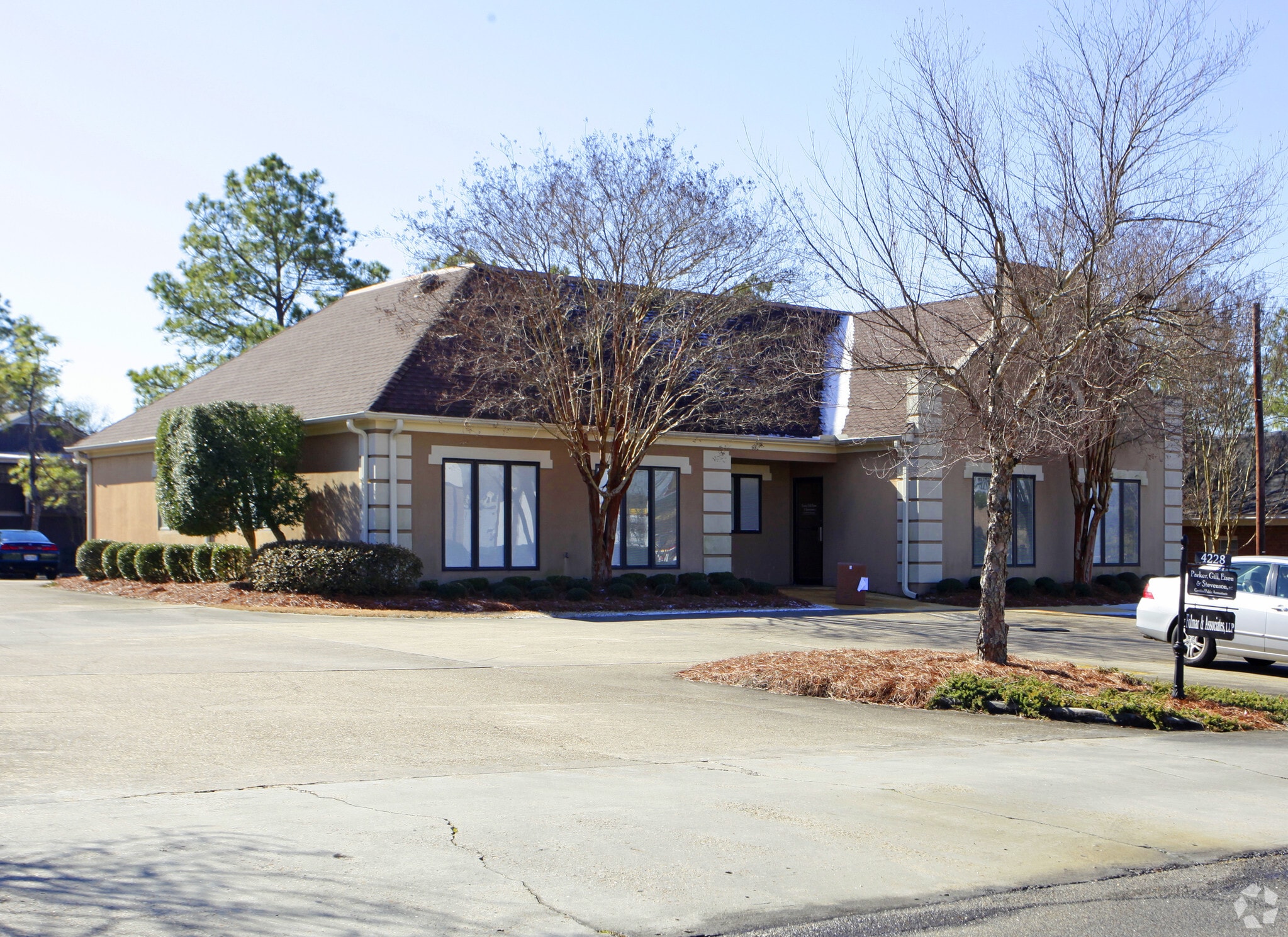4228 Lomac St, Montgomery, AL for sale Primary Photo- Image 1 of 23