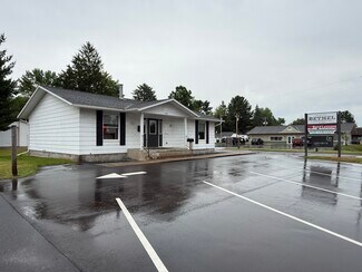 Plus de détails pour 1202 N Broadway St, Menomonie, WI - Local d'activités à louer