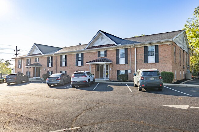 More details for 7225 Colerain Ave, Cincinnati, OH - Flex for Lease